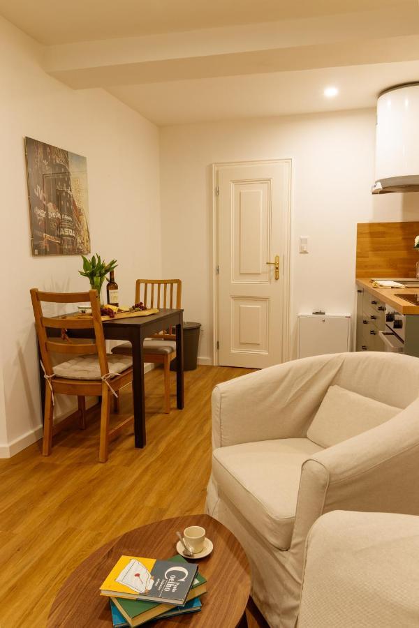 Apartmany Tachov - Tiny House Екстер'єр фото