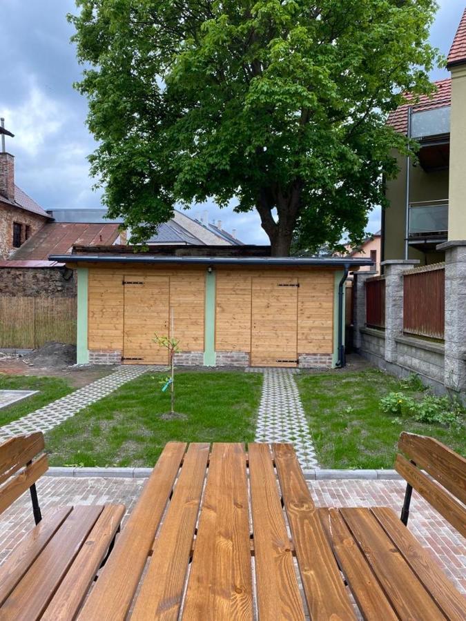 Apartmany Tachov - Tiny House Екстер'єр фото